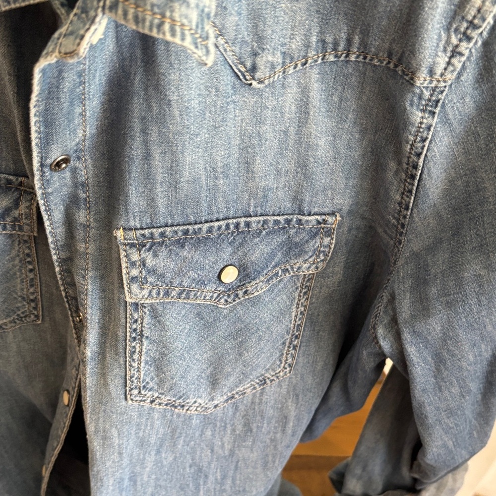 GAP Light Blue Denim Shirt XL - Picture 8 of 15